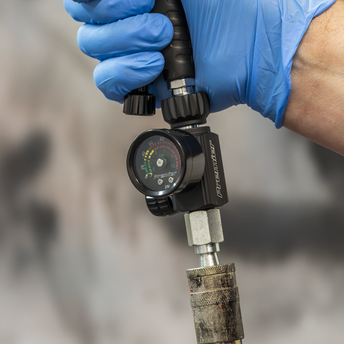Premier On-Gun Air Pressure Regulator Gauge With Glass Lens High Pressure & Flow