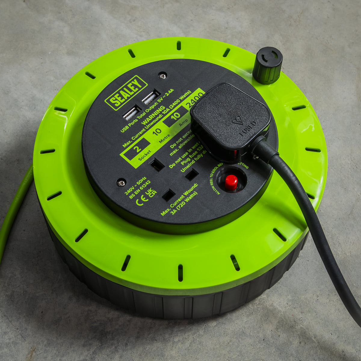 Sealey Cassette Type Cable Reel Green with Thermal Trip 2x 230V 2x USB 10m