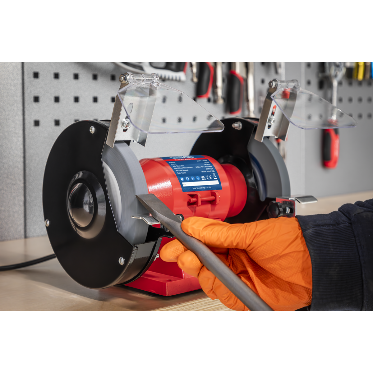 Sealey Bench Grinder With Powerful Induction Motor 150mm 150W/230V BG150CX
