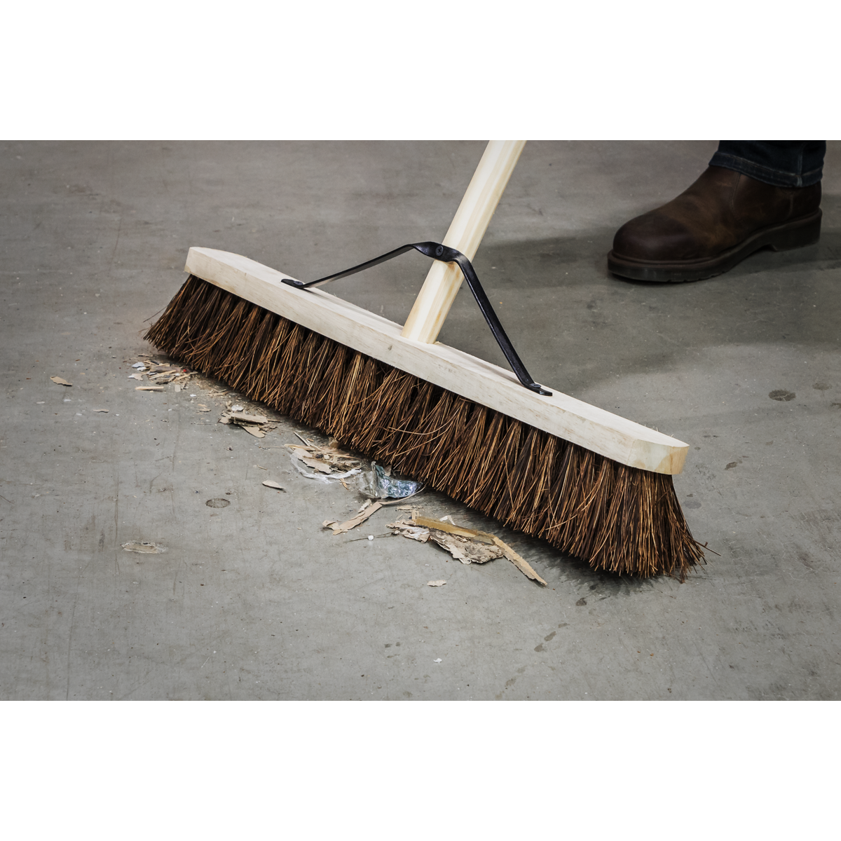 Sealey Broom With Metal Strengthening Support 24" Stiff/Hard Bristle BM24H