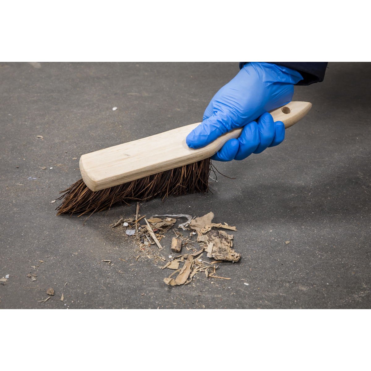 Sealey Dust Pan Metal + 2x Brushes Soft & Hard For Domestic & Workshop Jobs BM26