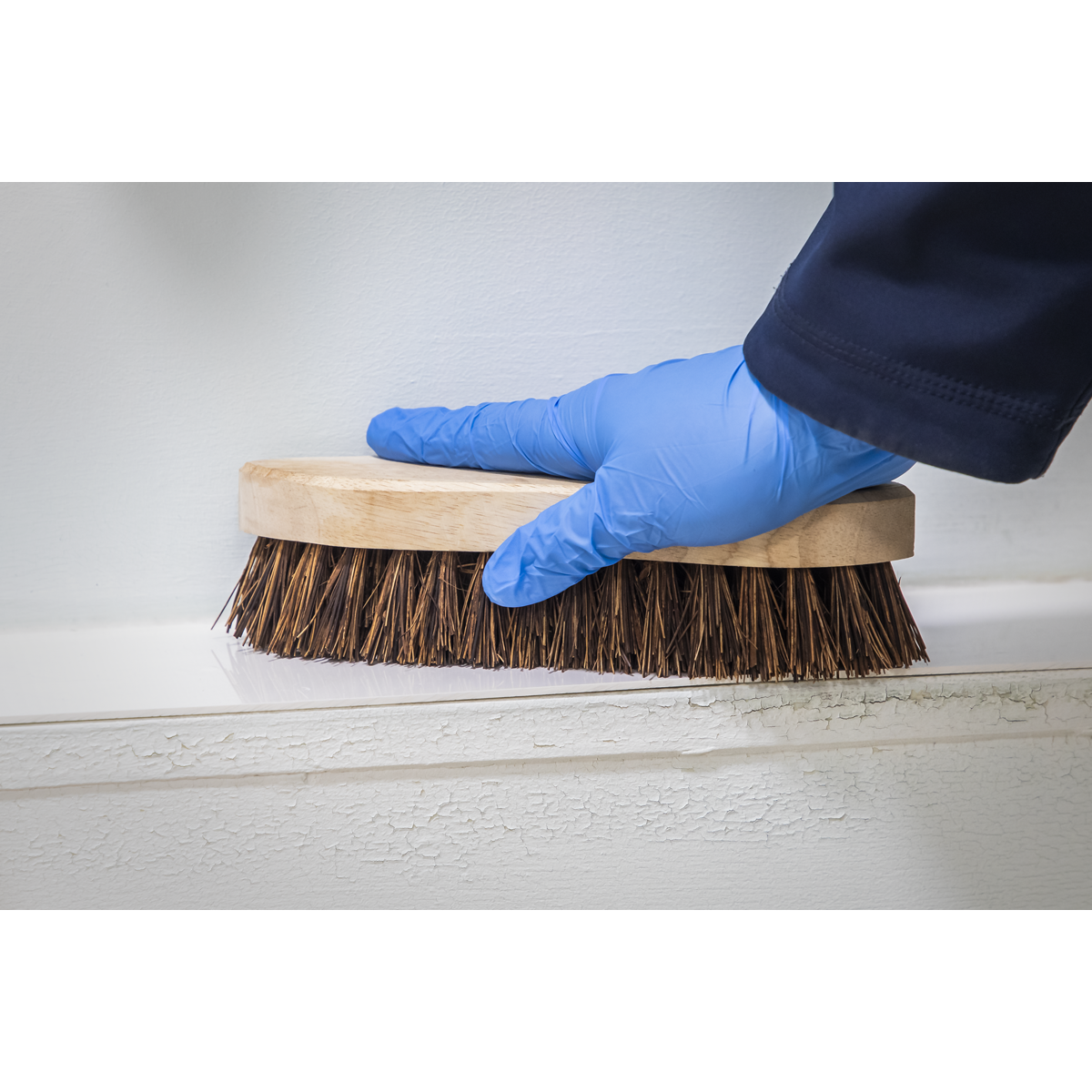 Sealey Scrubbing Brush For Indoor & Outdoor Use Heavy Duty 8" (200mm) BM27