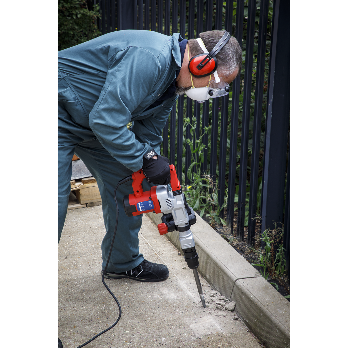 Sealey 240V 1300W SDS MAX Demolition Hammer With Variable Speed Trigger DHB1300