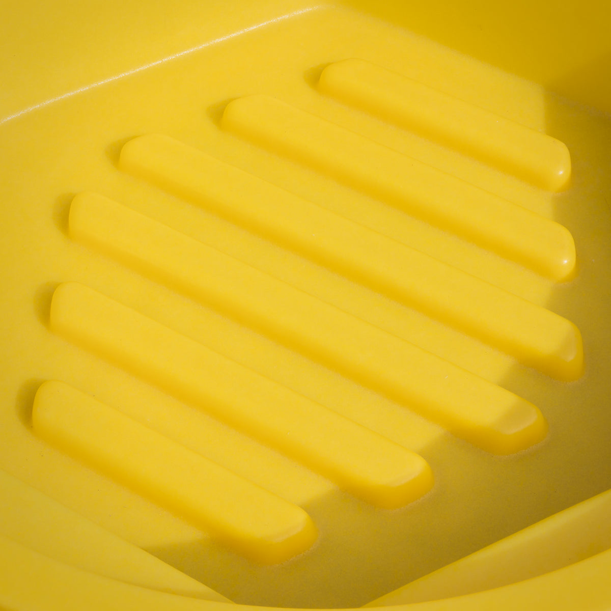 Sealey 86L Drum Tray Compatible With Standard 205L Drums - Yellow DRP102
