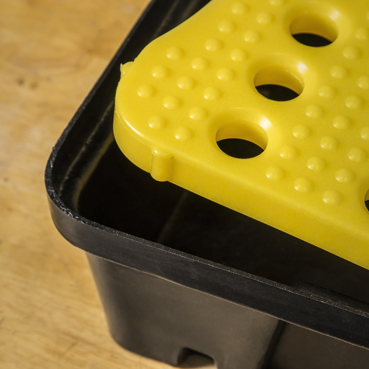 Sealey Spill Tray With Platform High-Density Polyethylene 10L 10 Litres DRP29