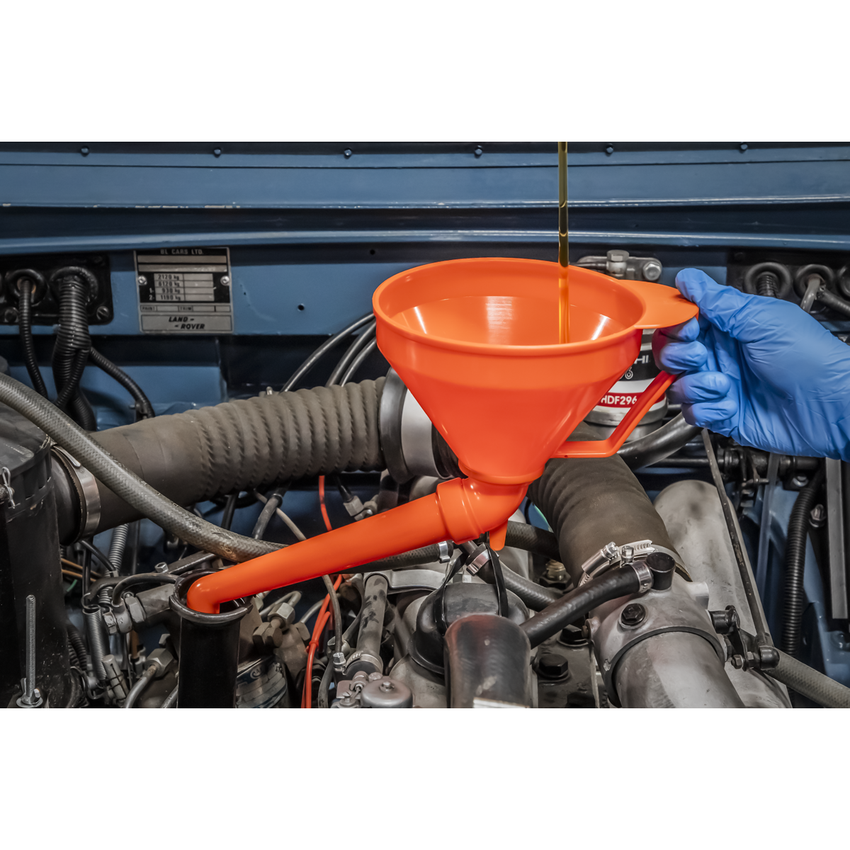 Sealey Ø160mm Funnel With Fixed Offset Spout & Filter - Polyethylene F16