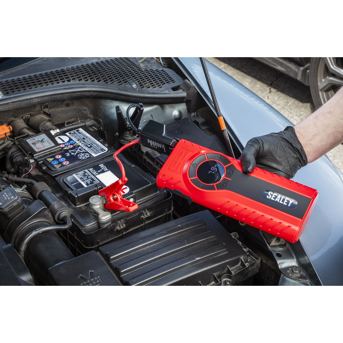 Sealey RoadStart 12V Jump Starter & Tyre Inflator 1200A Compact Lighweight