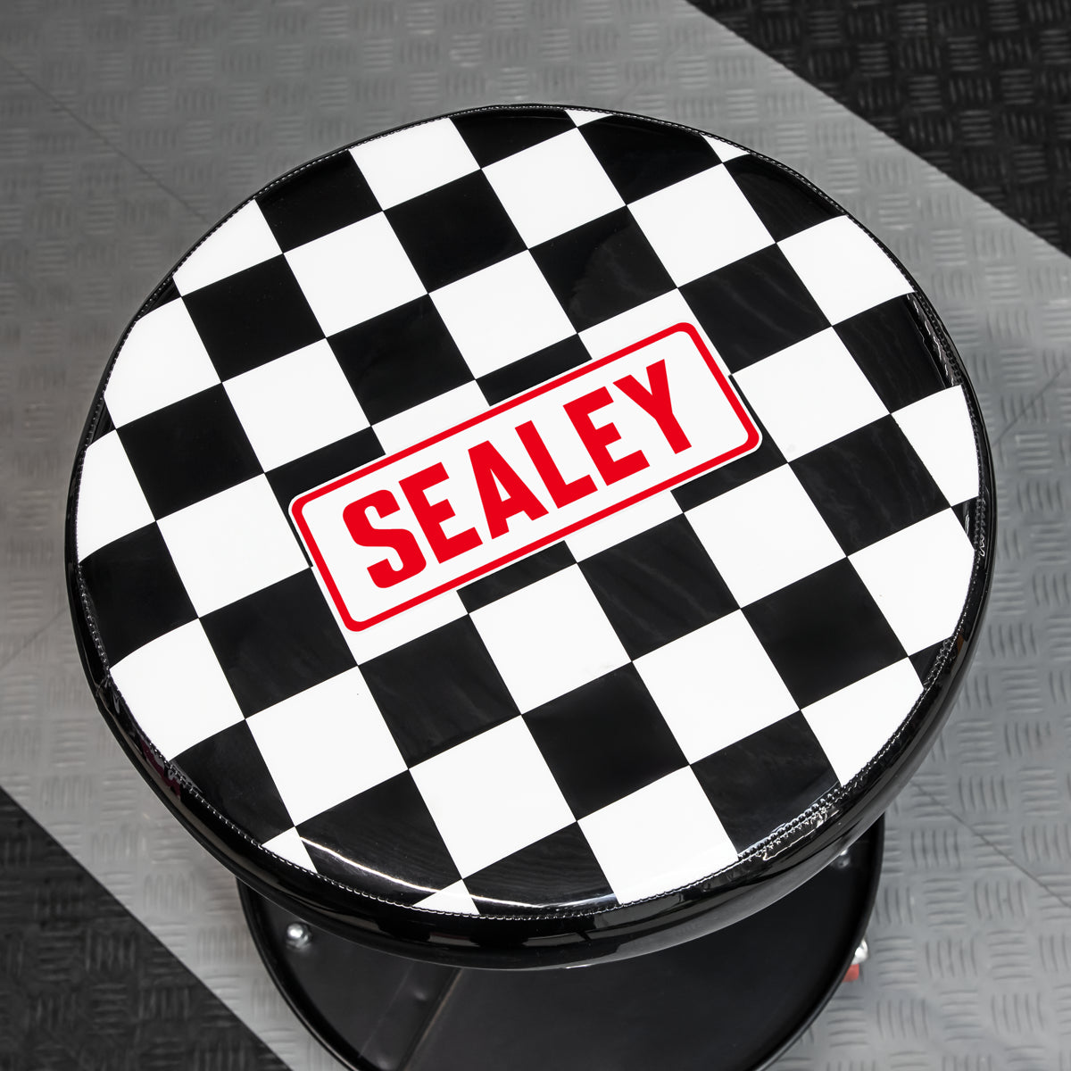 Sealey Pneumatic Mechanics Seat With Height Adjustment & Padded Cushion SCR15