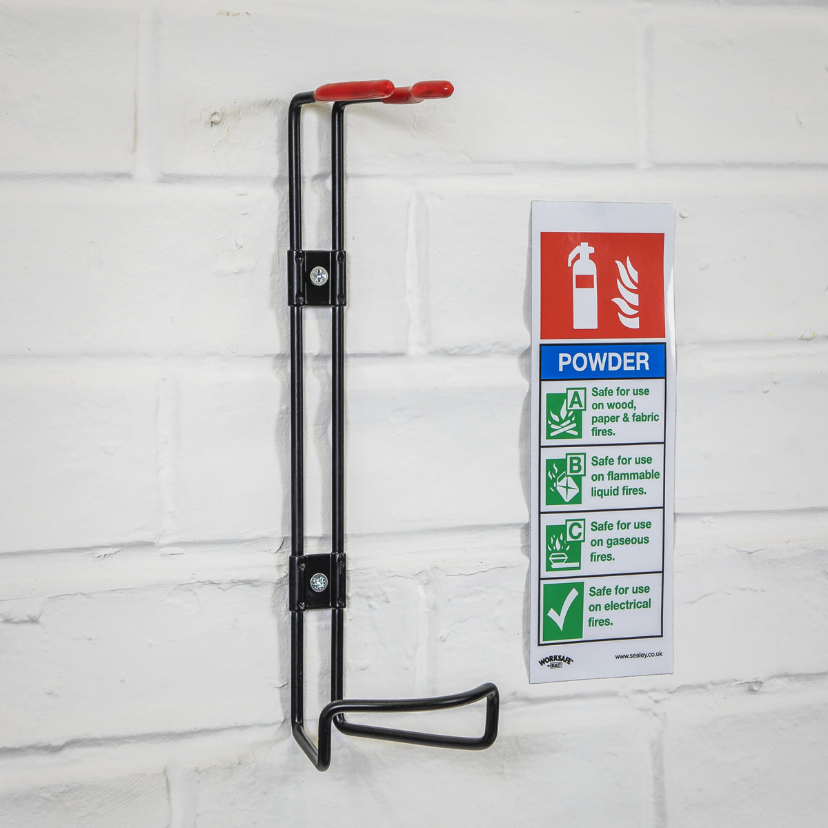 Sealey 1kg Dry Powder Fire Extinguisher With Wall Mounting Bracket SDPE01