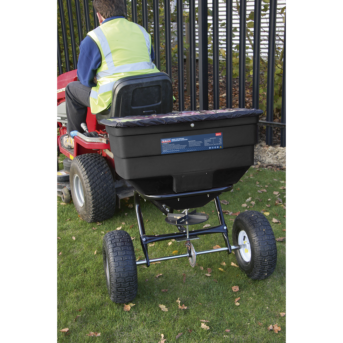 Sealey Broadcast Spreader With Adjustable Feed System 80kg Tow Behind SPB80T