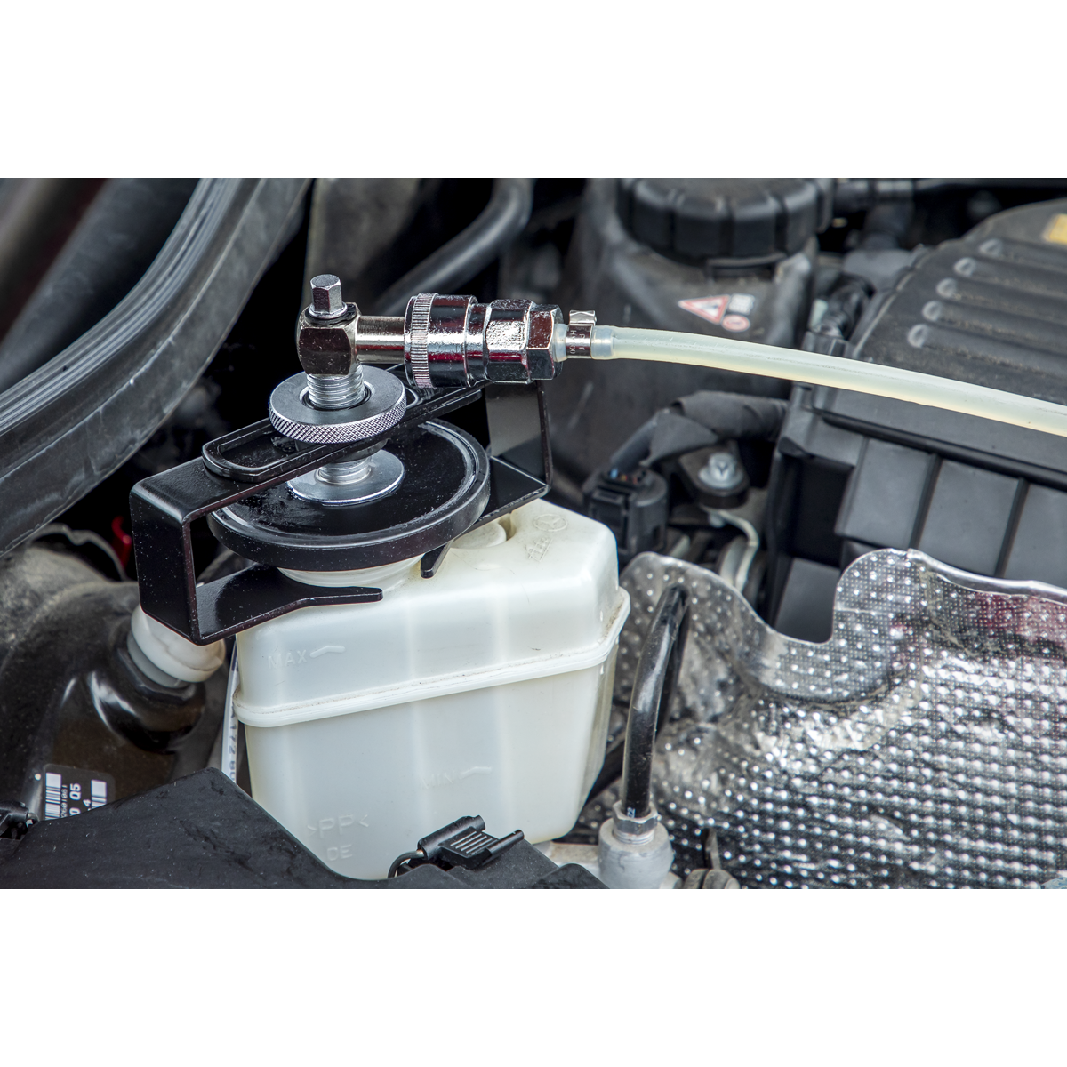 Sealey Heavy-Duty Universal Adaptor Brake & Clutch Bleeder Cap VS0204UA