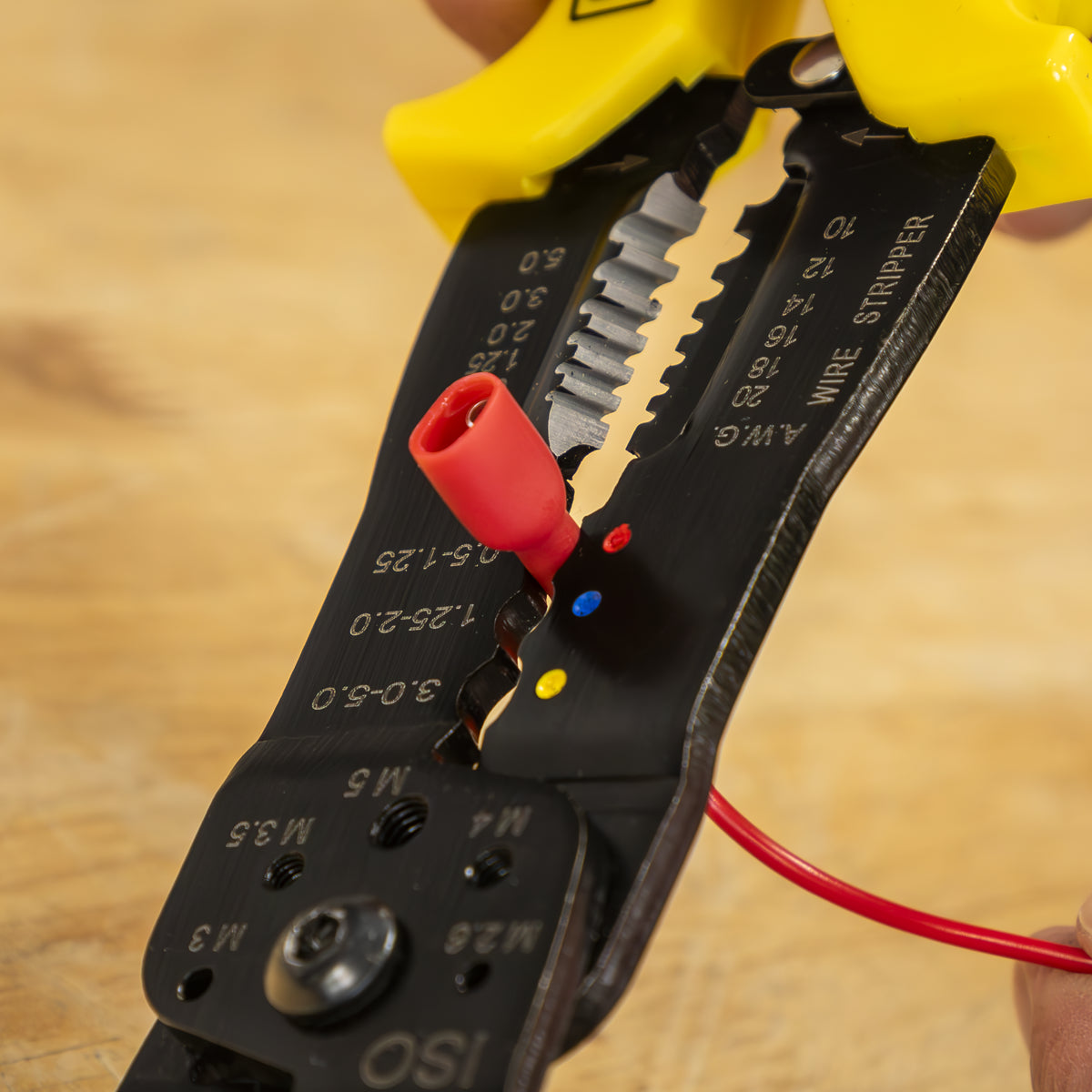 Sealey Crimping Tool Insulated/Non Insulated Terminals Steel Construction AK3851