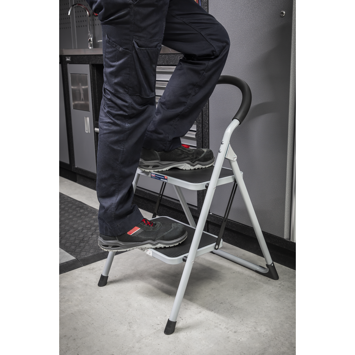 Sealey Step Stool Metal 2 Steps 150kg Capacity 460mm Height Anti Slip ASL2