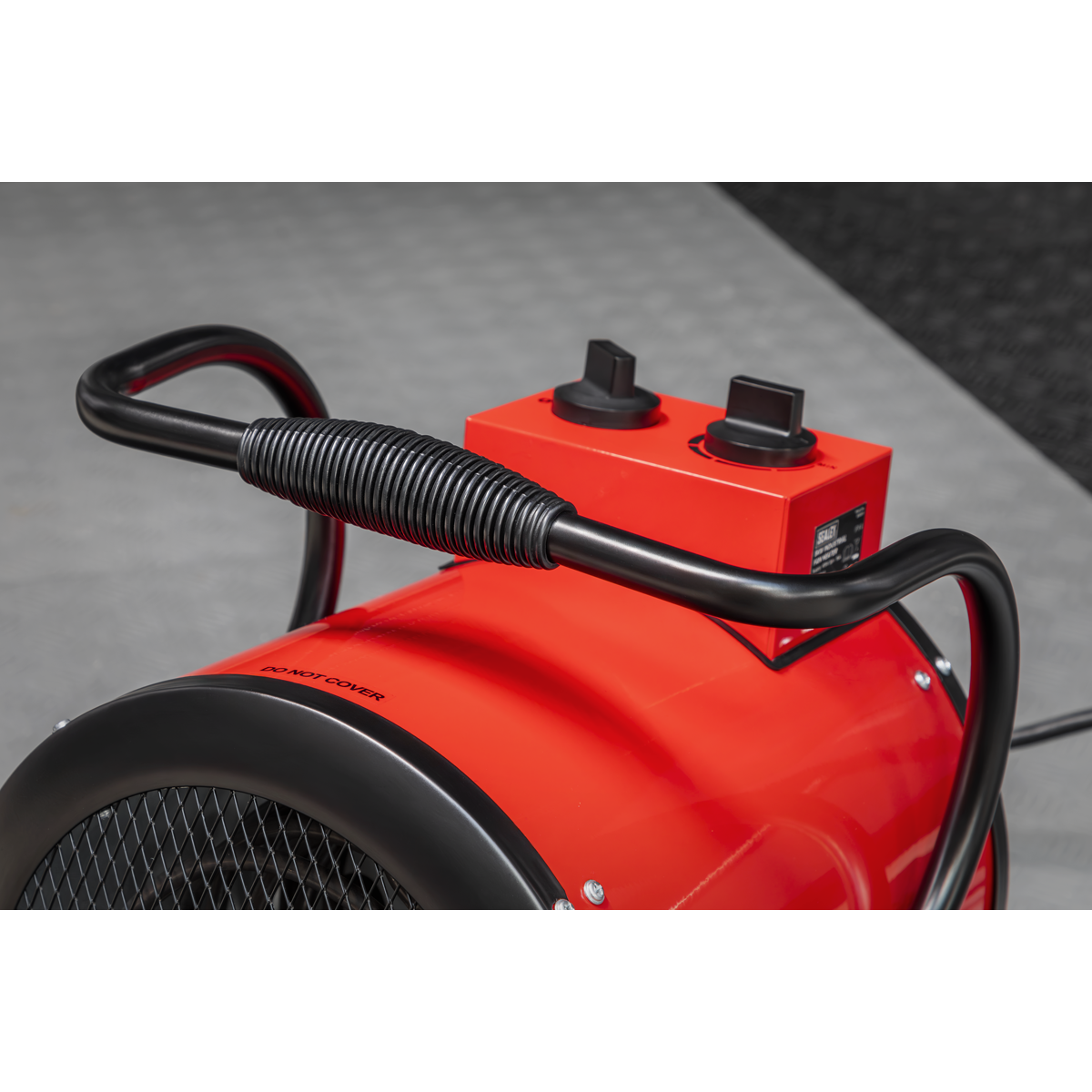 Sealey 3kW Industrial Fan Heater With 2 Heat Settings Thermostat Control EH3001