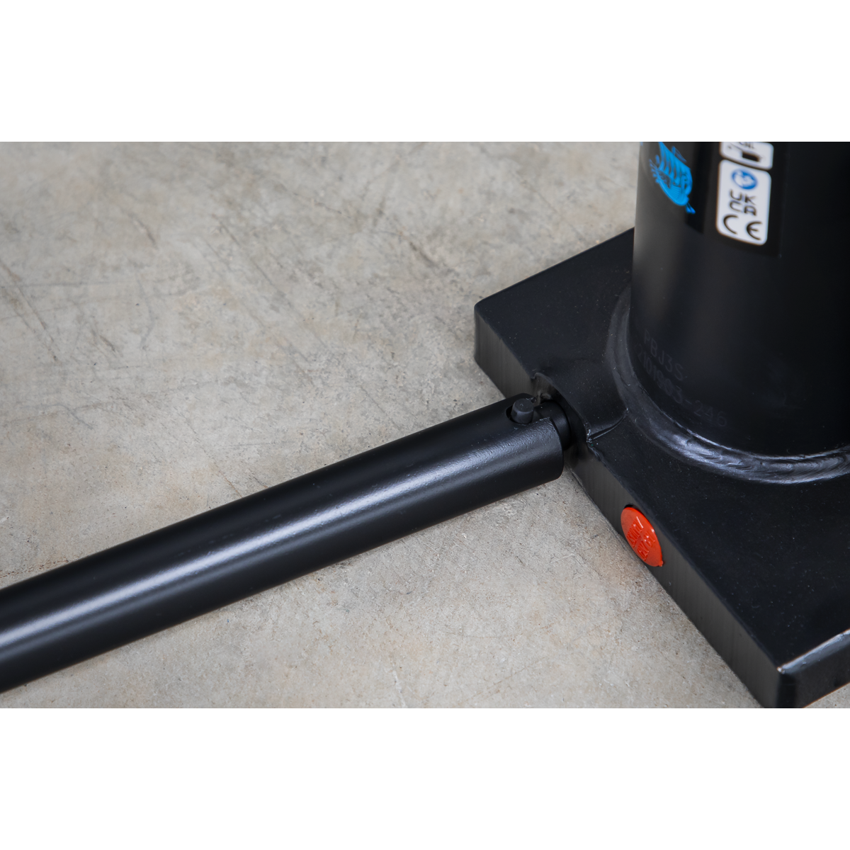 Sealey Bottle Jack Lift 3 Tonne With Overload Valve & 2-Piece Handle PBJ3S