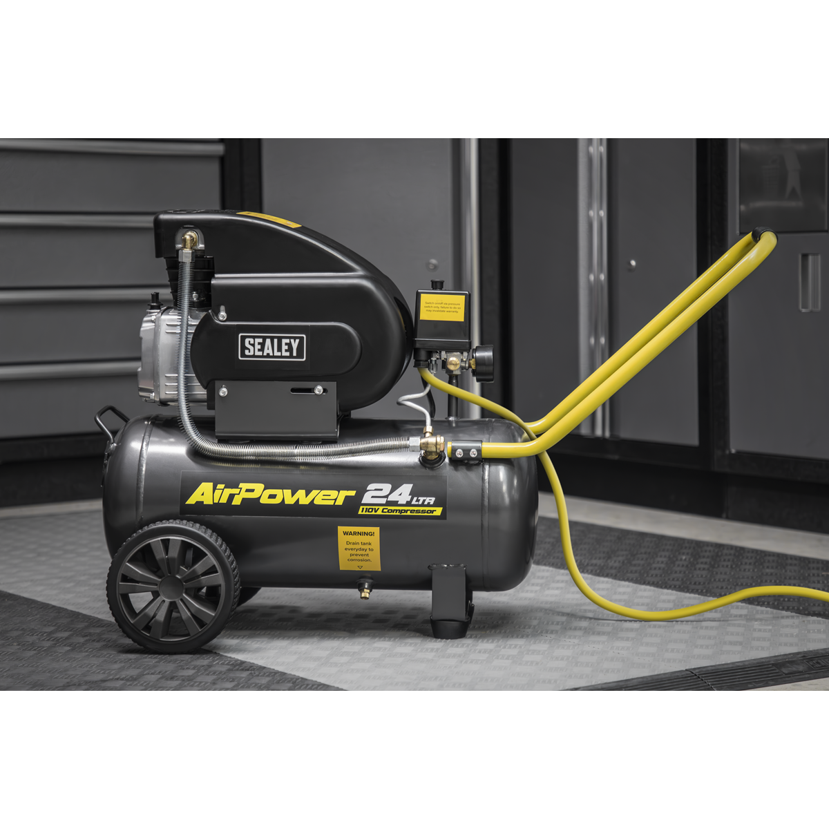 Sealey 24L Direct Drive Air Compressor 2hp 110V 116PSI 8 Bar SAC2420E110V