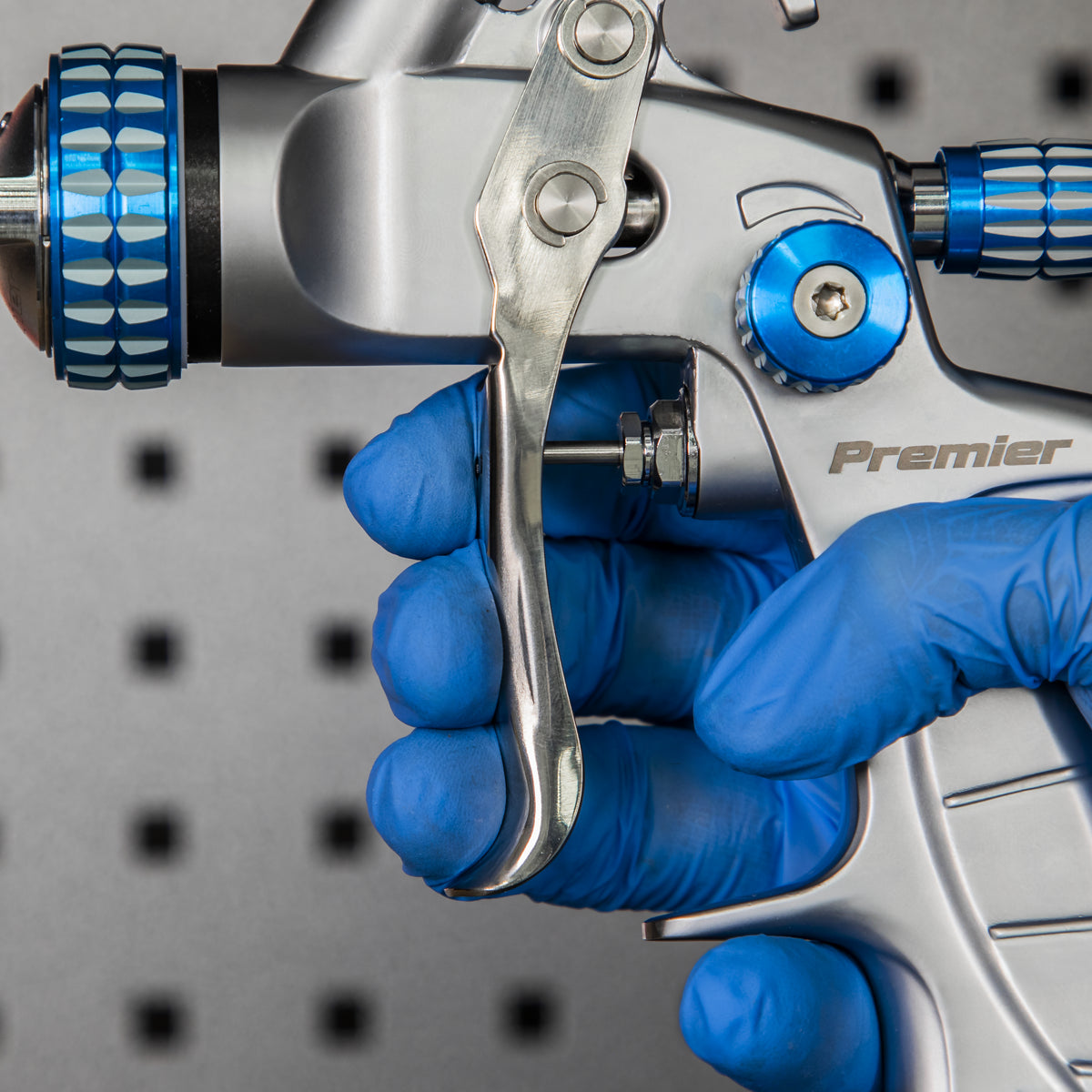 Sealey Professional SP Gravity Feed Spray Gun - 1.4mm Set-Up 30-43psi SP01