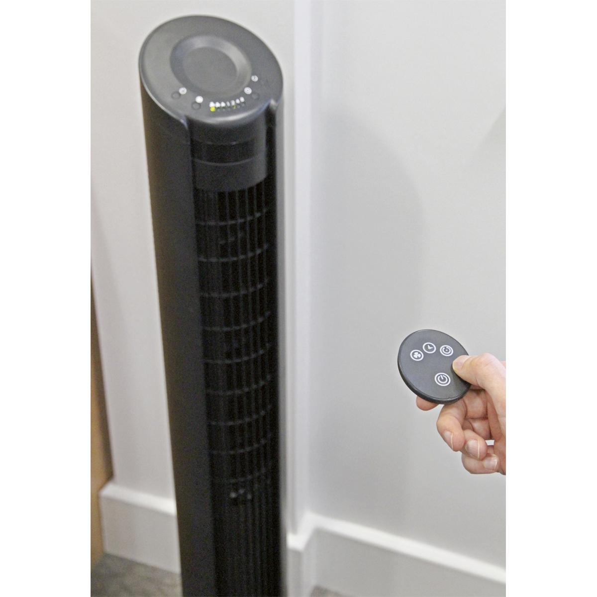 Sealey 240V 42In 3 Speed Oscillating Tower Fan Slimline Fan Design STF42