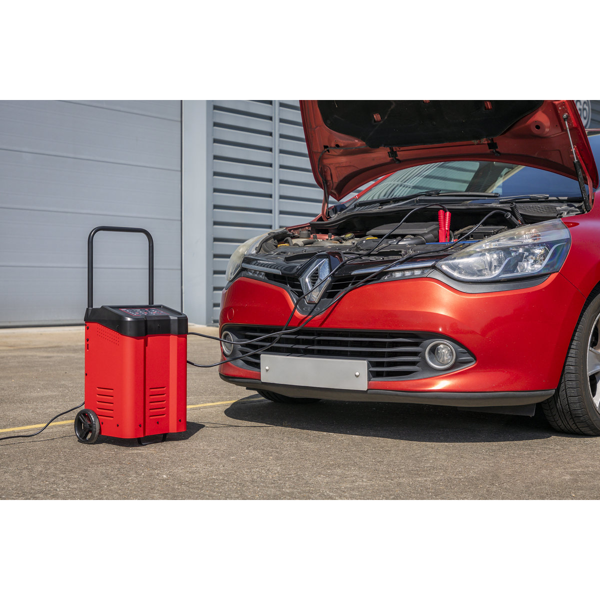 Sealey 12V 24V Automatic Battery Charger 60A & 200A Starter SUPERSTART200D