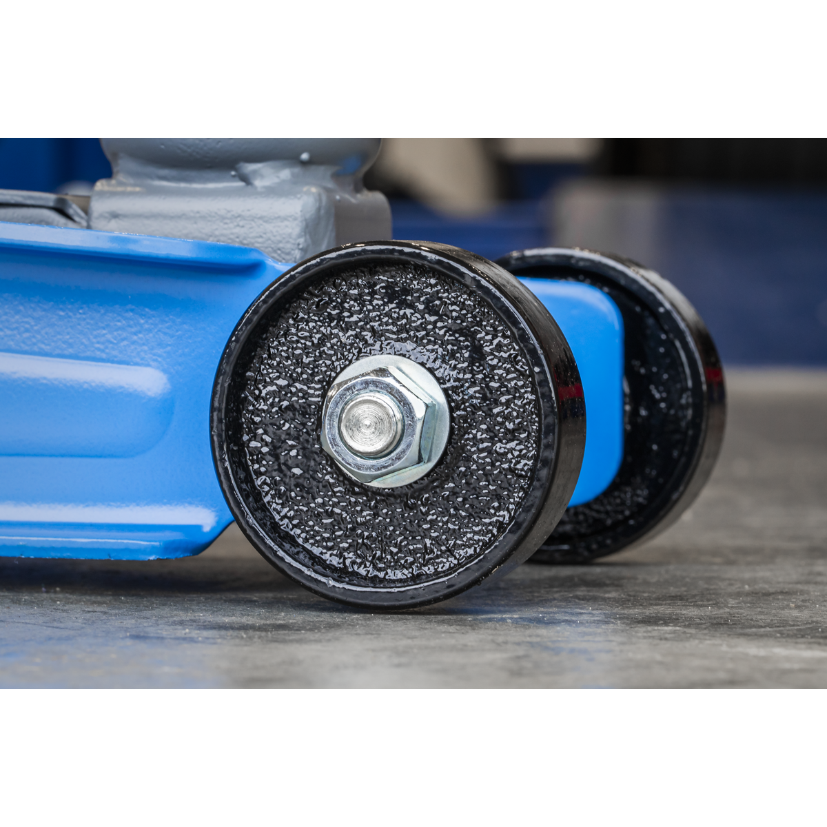 Sealey 2 Tonne Low Profile Trolley Jack Hydraulic Lift Heavy Duty Car Floor Blue