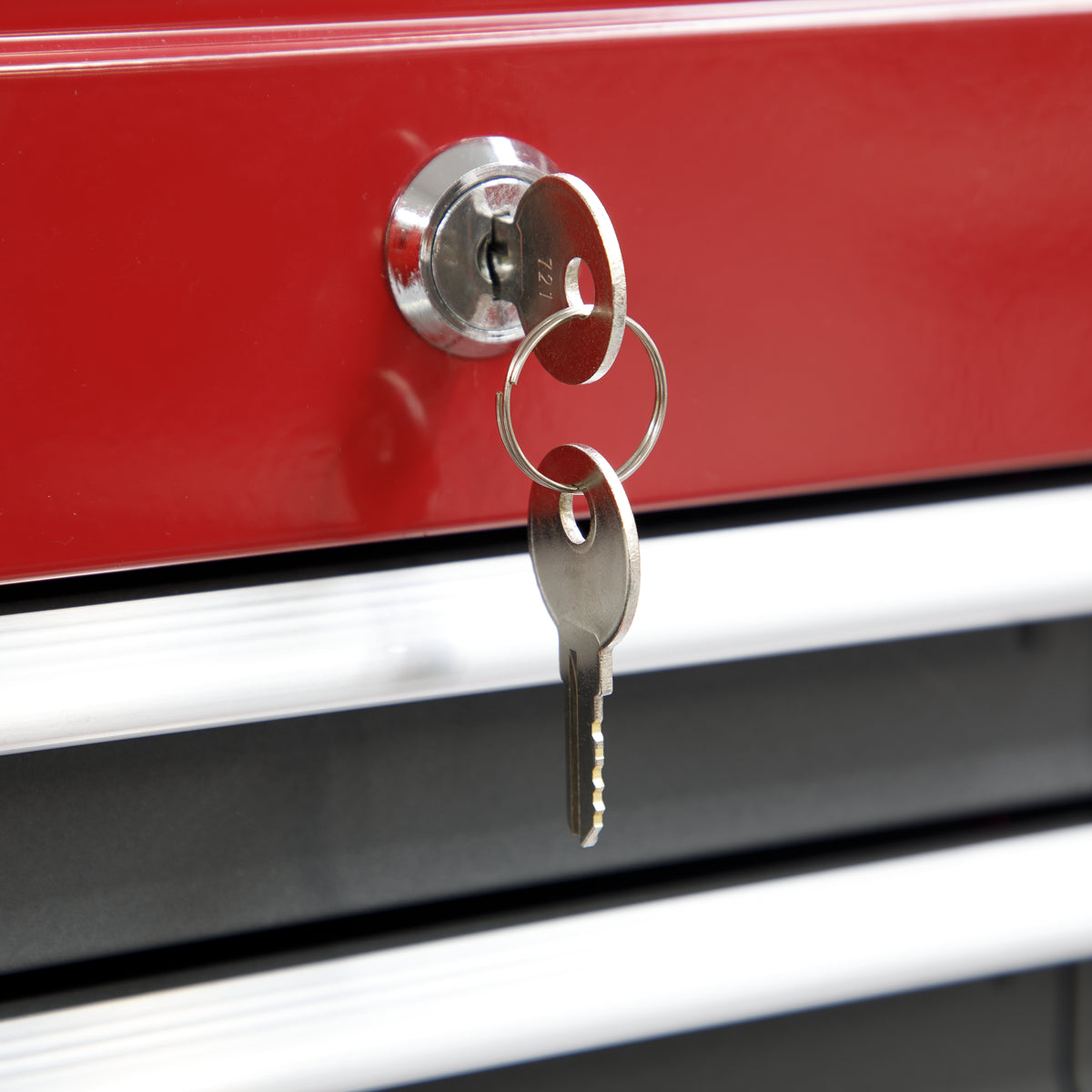 Sealey Rollcab 7 Drawers With Ball Bearing Runners Two Keys - Red/Grey AP22507BB