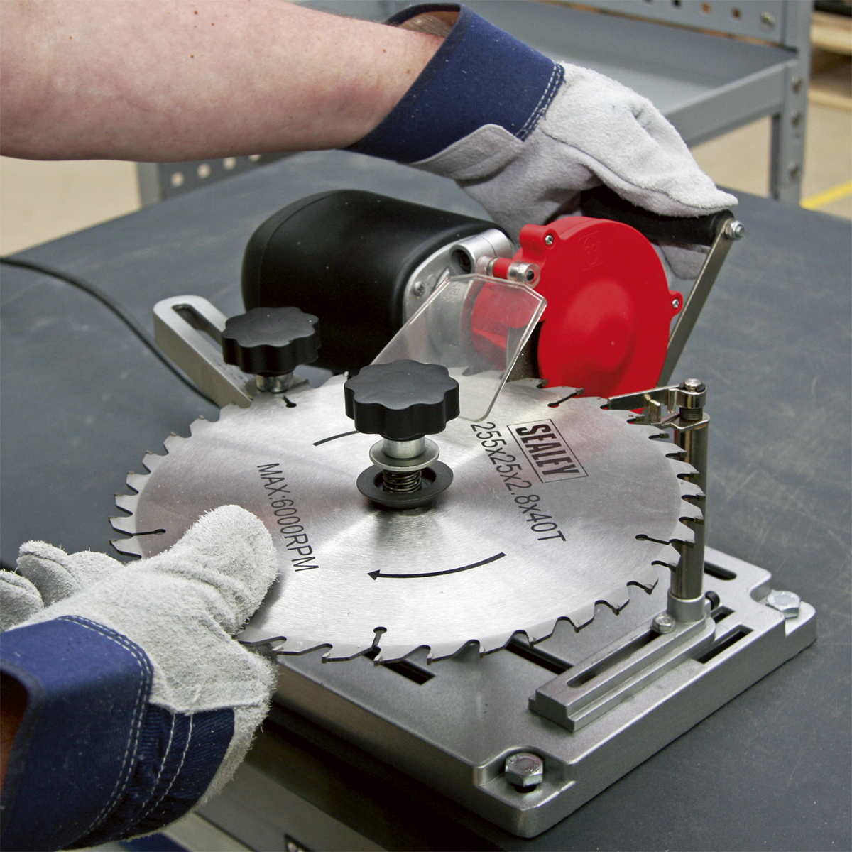 Sealey Bench Mounting Saw Blade Sharpener Easy-To-Use 110W 230V 5300RPM SMS2003