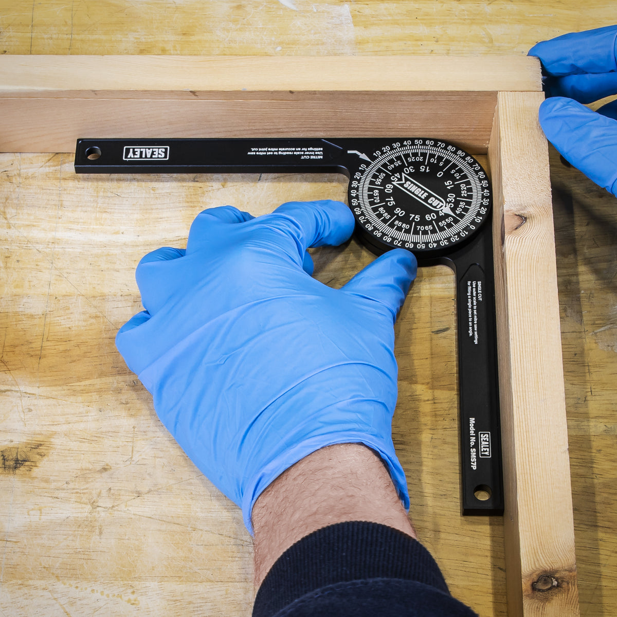Sealey Aluminium Mitre Saw Protractor With Circular Body 185mm Black SMS7P