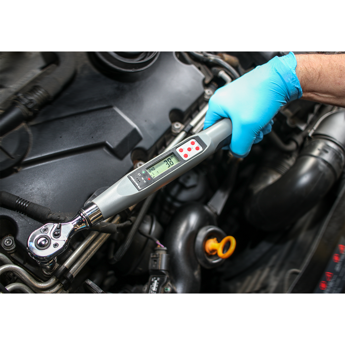 Sealey Torque Wrench Digital LCD Read-Out 3/8" Square Drive 2-24Nm STW307
