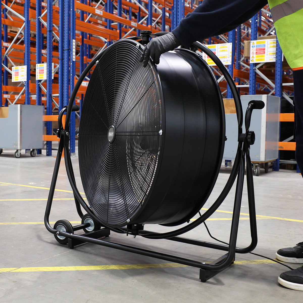 Sealey 30" Industrial High Velocity Orbital Drum Fan With 2-Speeds 230V HVF30S