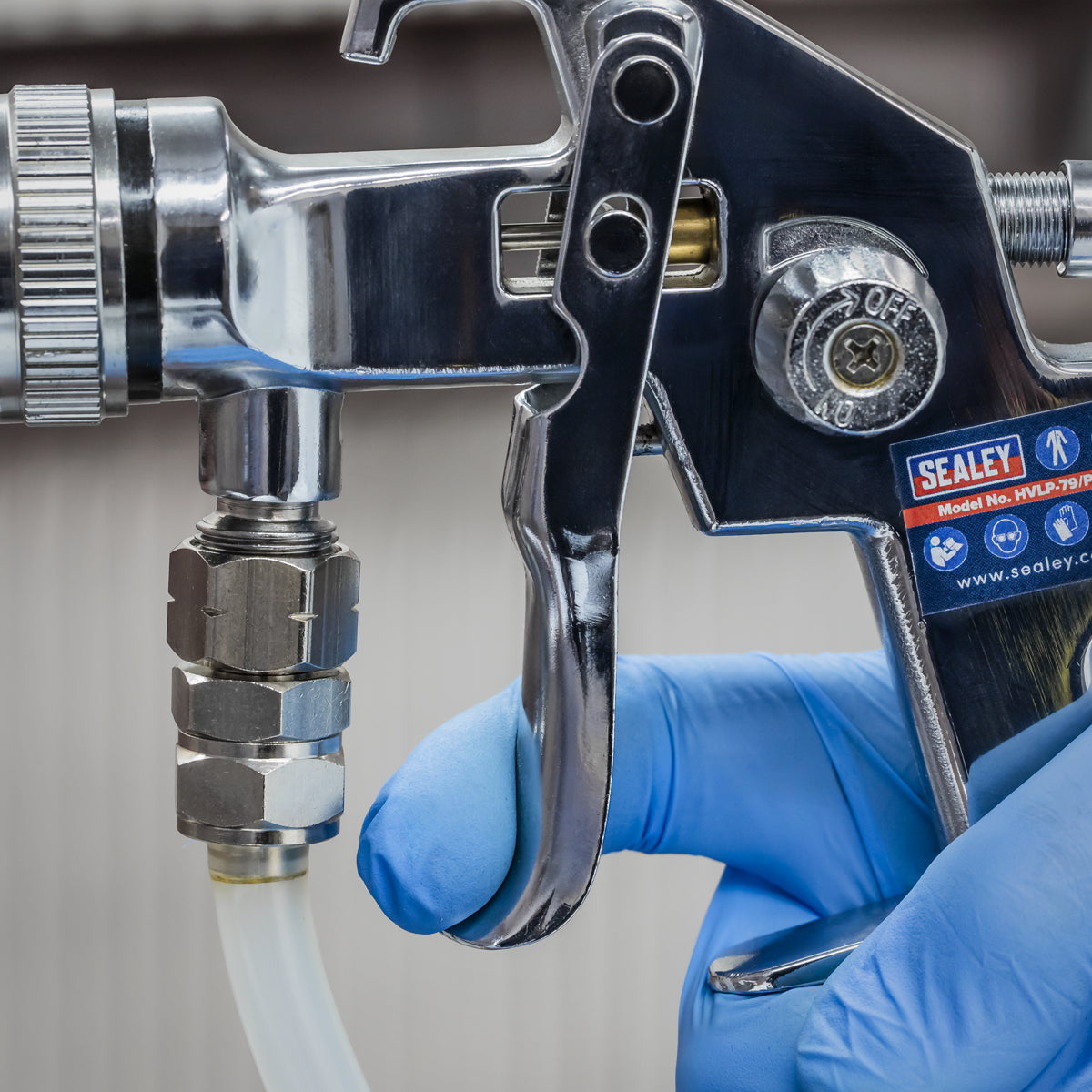Sealey Spray Gun With 1.7mm Set-Up For HVLP79/P Pressure Pot System HVLP-79/P1