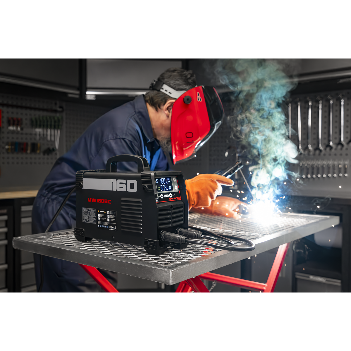 Sealey MMA Inverter Welder & Battery Charger/Starter LED Display 200A MW160BC