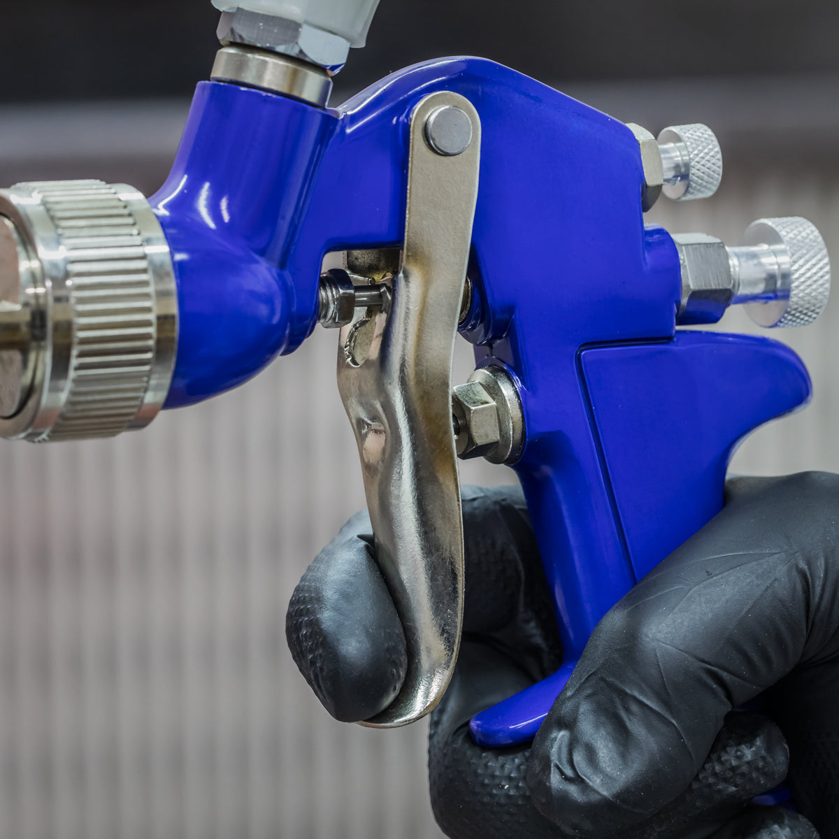 Sealey Gravity Feed Spray Gun 2-Stage Trigger Control 1.3mm Set-Up S713G