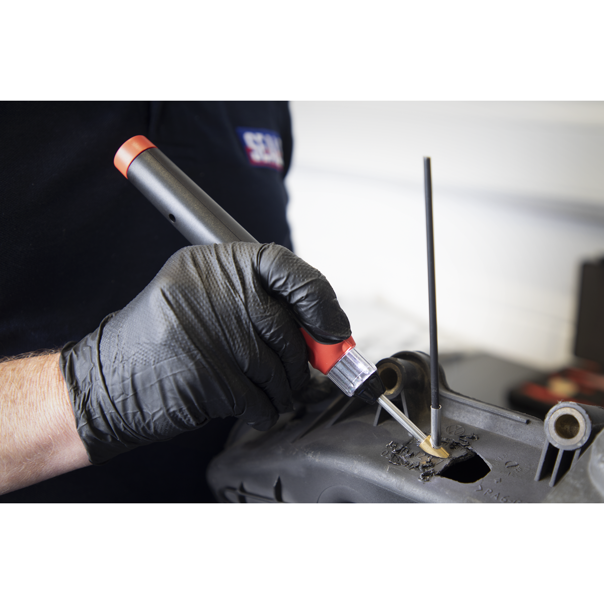 Sealey 30W Li-Ion Rechargeable Plastic Welding Iron Repair Kit Cordless  SDL14