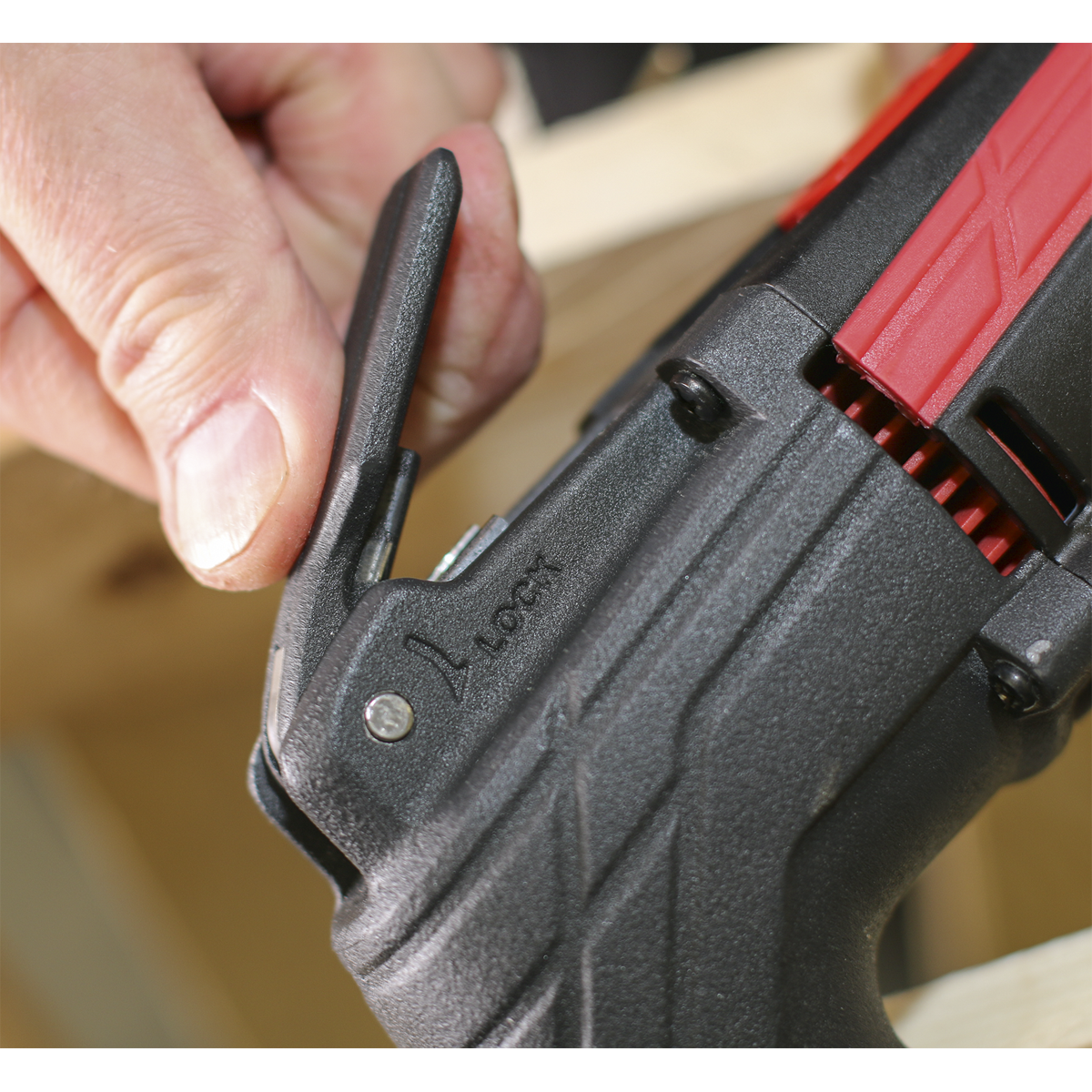 Sealey Oscillating Multi Tool 300W 230V 15000-21000RPM Variable Speed SMT300Q