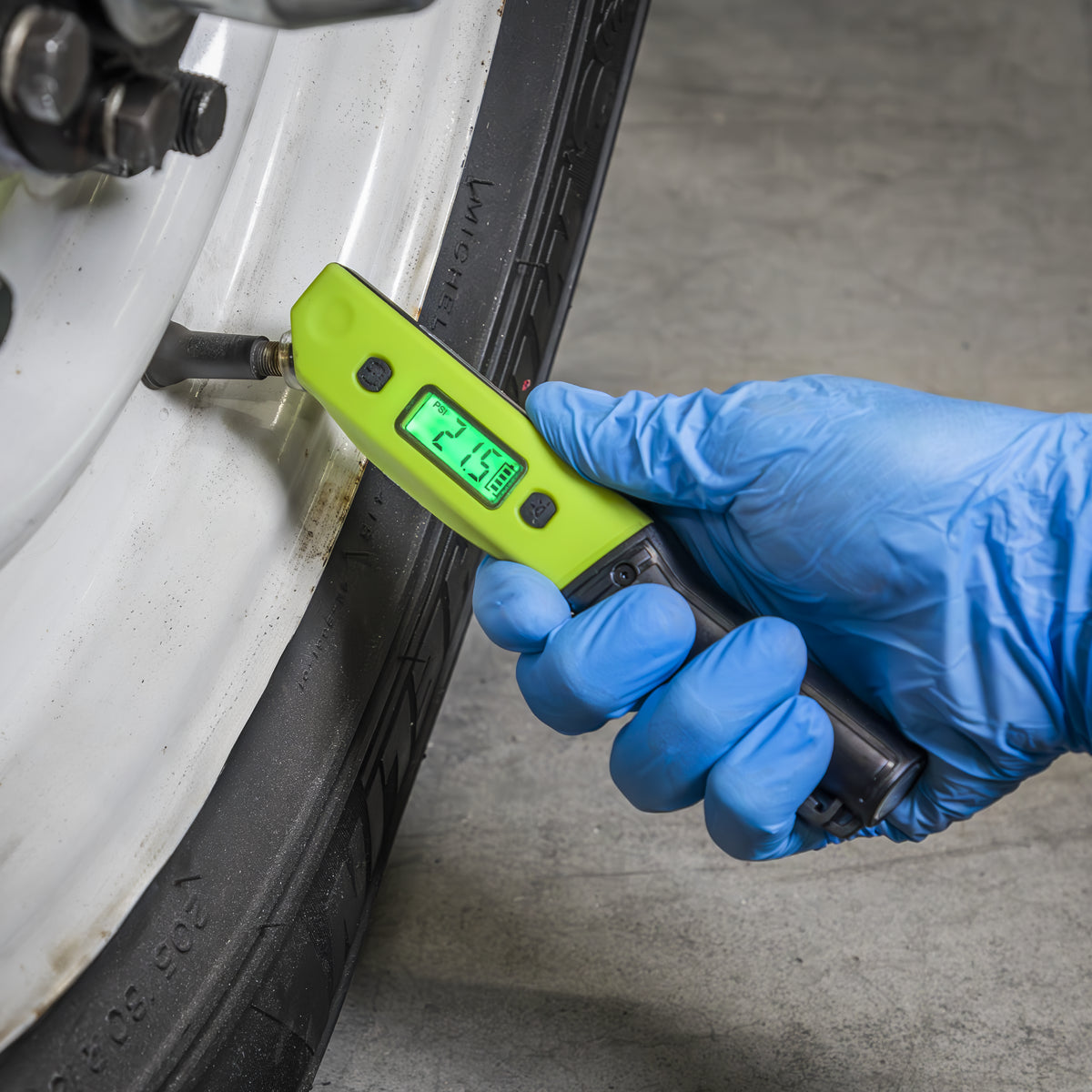 Sealey 2-in-1 Pen Light & Tyre Pressure Gauge 3.7V Rechargeable Battery TSTPL01