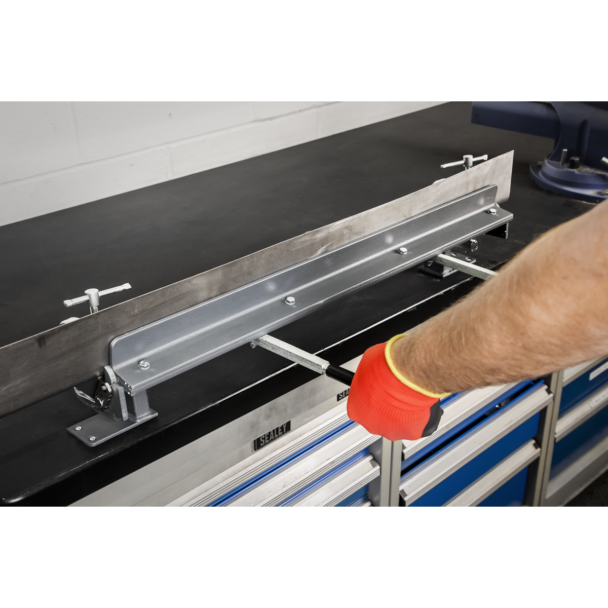 Sealey 700mm Sheet Metal Folder Vice/Bench Mounting Adjustable Fold Plate TS01