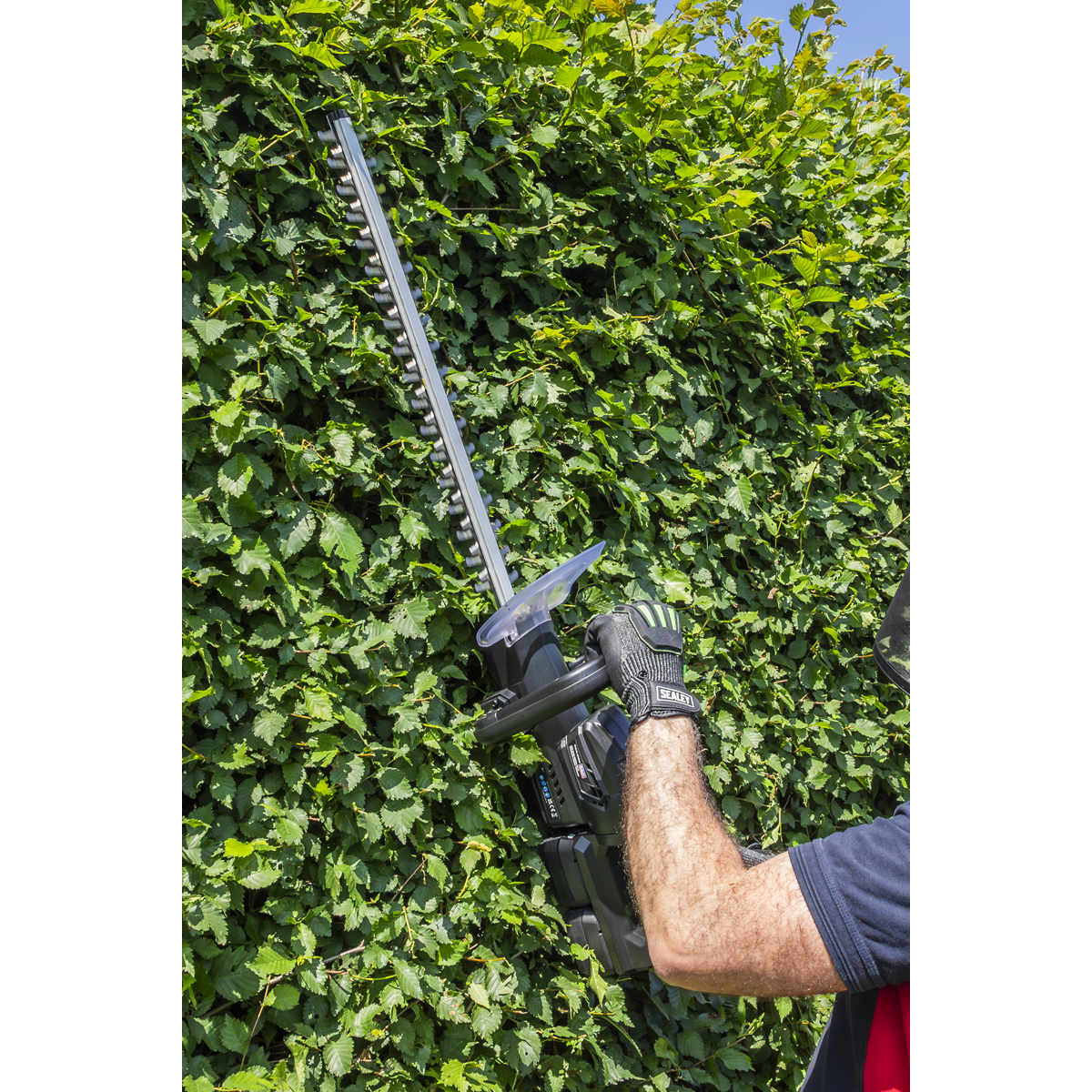 Sealey Hedge Trimmer 40V SV20 Series 52cm 90° Rotating Handle Body Only CP40VHT